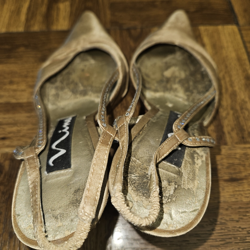 Nina Y2K Pointed Toe Slingback Heels Gold Size 6.5 Elegant - Picture 6 of 11